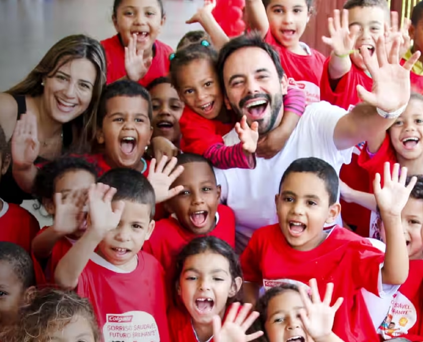 Яскраві посмішки